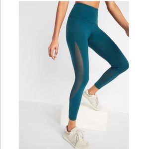 Old navy elevate green workout leggings